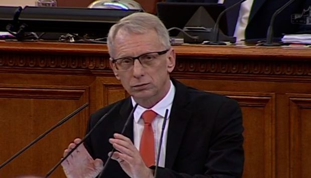 Проф. Николай Денков: Новият Изборен кодекс контролира гласа на избирателите, обслужва БСП, ГЕРБ и ДПС