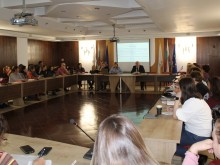 Община Русе проведе работна среща с доставчиците на социални услуги