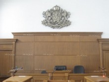 Въззивната инстанция измени в "парична гаранция" мерките на двамата обвиняеми за разпространение на порнографски материали от Варна