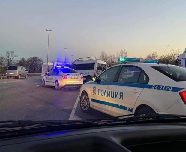 Прокуратурата в Пловдив ще проведе брифинг за поредна гонитба с мигранти и трафиканти по АМ"Тракия"