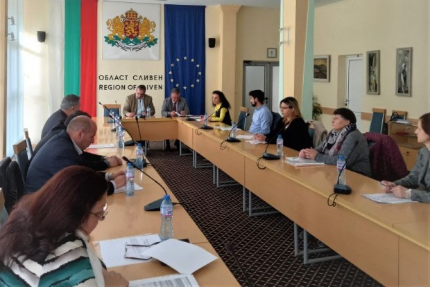 Приета бе Областната аптечна карта на област Сливен