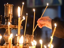 Християнската църква отбелязва Успението на Свети Теодосий Търновски