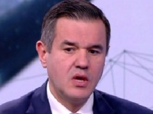 Министър Стоянов: Ако затвори рафинерията на Черно море, ще има покачване на цените