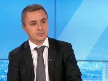 Александър Николов: България се използва за тест дали има начина държава членка на ЕС да заобикаля санкнциите към Русия