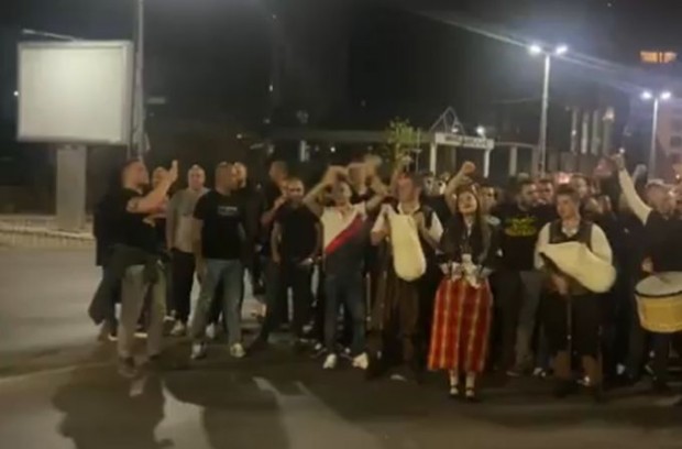 Футболни фенове блокираха възлов булевард в Пловдив