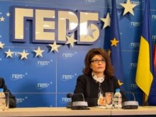 Десислава Атанасова: 1 милион лева са похарчени в ББР за адвокатски и консултантски услуги