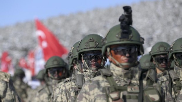 Турската армия приключи подготовката за сухопътна операция в Сирия