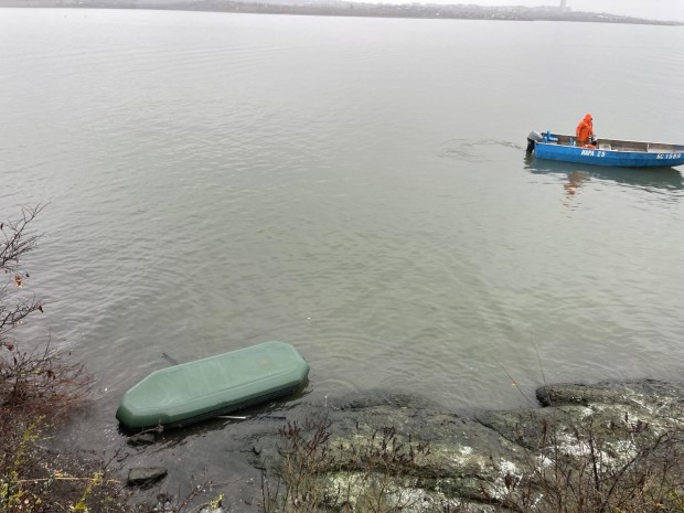Лодката на изчезналите в Бургас рибари е открита