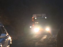 Вече година село край Симитли е откъснато от света, няма пари за ремонт на пътя, разрушен от свлачище