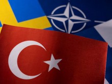 Швеция, Финландия и Турция са постигнали напредък в преговорите за членство в НАТО, твърдят в Стокхолм