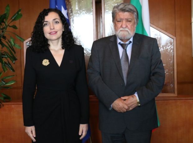 Председателят на парламента Вежди Рашидов се срещна с президента на Република Косово Вьоса Османи-Садриу