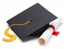 Дипломите за висше образование вече ще са без холограмен стикер