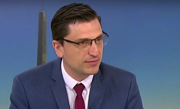 Венко Сабрутев, ПП: Половината българи ще обеднеят догодина