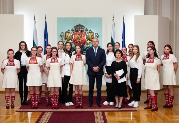 Президентът: "Българската Коледа" обединява цялото ни общество около каузата на детското здравеопазване