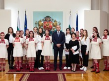 Президентът: "Българската Коледа" обединява цялото ни общество около каузата на детското здравеопазване