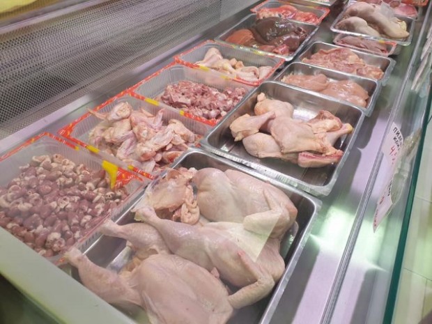 Ядем все повече дефростирано пилешко месо. Тревожни са и данните