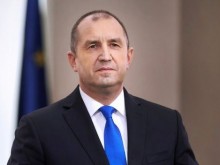 Радев връчва първия мандат на 5 декември