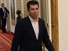 Кирил Петков: Виждаме доста добра координация между ГЕРБ, ДПС и БСП, "хартиената коалиция" е възможна