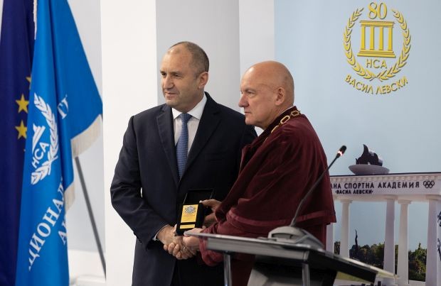 Президентът Радев: НСА създава не само прославящи България шампиони, но и гради родолюбие и национално достойнство