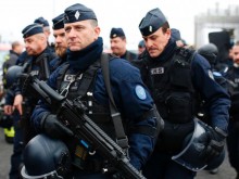 Мнозинството французи определят ситуацията със сигурността в страната като "влошена", показва проучване