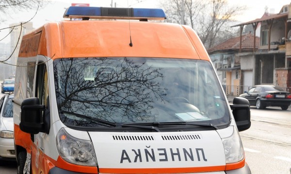Линейката с укрити мигранти, била закупена от автокъща в София.