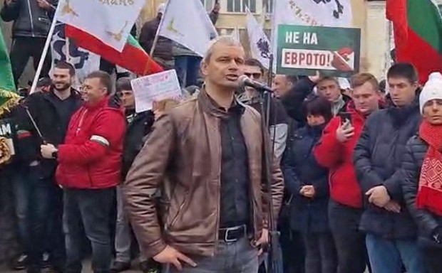 Костадин Костадинов: Искаме България да има право на избор