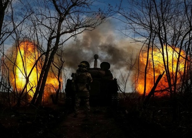 Украинските военни съобщиха за руски удари в Луганска и Донецка област