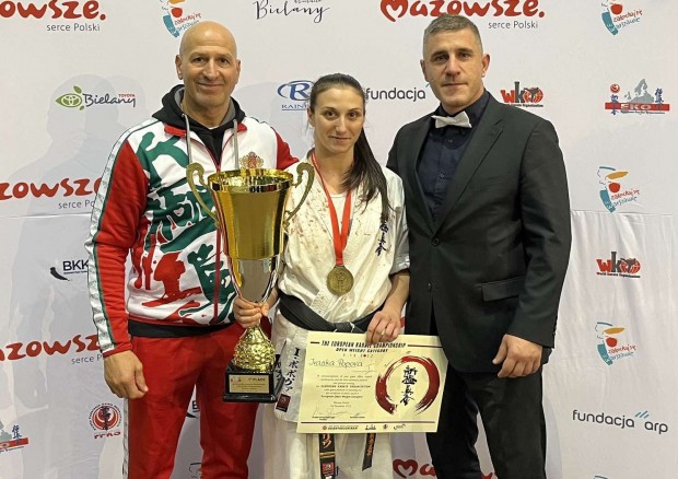 TD Иванка Попoва е eвропейска шампионка в абсолютна категория при жените