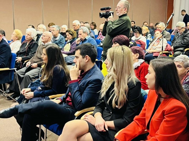 </TD
>Градската организация на БСП в Пловдив проведе дискусия на тема