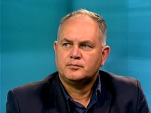 Георги Кадиев: Възможно е преминаването на "Лукойл" под държавен контрол, но към момента не е нужно