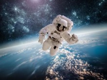 Астронавт предложи да се решават политическите проблеми чрез изпращане на лидерите на големите държави в Космоса