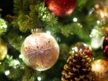 Светлините на коледната елха в Сливен грейват на Никулден – 6 декември