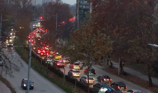 TD Южната част на Пловдив буквално бе блокирана от автомобилния трафик