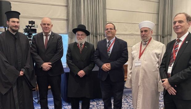Главният равин на Нидерландия Яков в Международната конференция: С езика може да съживиш някого, може и да го убиеш