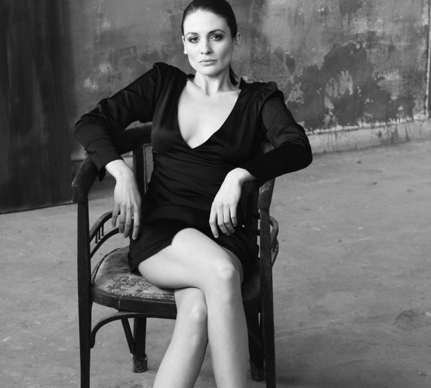 Скандалът с битата актриса Диана Димитрова продължава да качва своите