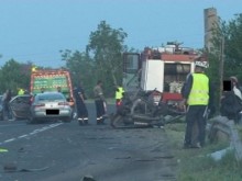 Двама мъже са в тежко състояние след катастрофа на пътя Пловдив –Хасково