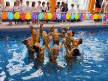 В плувния басейн на ДГ "Мирослава" в Пловдив се проведе празник "Бисерчета на доброто"
