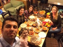 Ето къде семейството на Кирил Петков ще изкара празниците