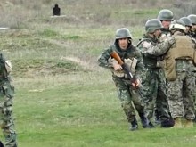 Търсят се 225 войници