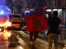 Фенове на Мароко вилняха из редица европейски градове