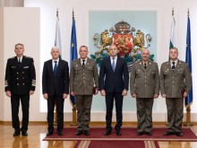 Президентът: Висшето военно ръководство трябва да продължи да отстоява ускоряването на модернизацията на Българската армия