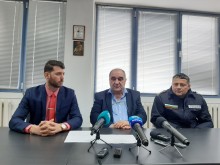 Полицията в Добрич установи голямо количество дрога и над 30 000 евро в дома на 59-годишен мъж