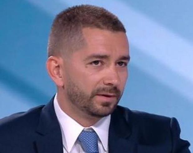 Слави Василев: Парламентаризмът беше изчерпан още когато Бойко Борисов беше на върха на славата - тогава имахме еднолично управление 