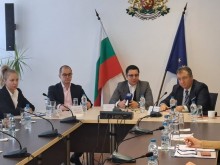 Министър Пулев в Шумен: Служебният кабинет осигури 16 млрд. лв. по 9 одобрени европейски програми