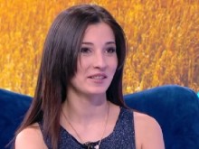 Ето какво ще направи с наградата победителката от "Фермата" Веселка – тя е на 25 и вече има три деца