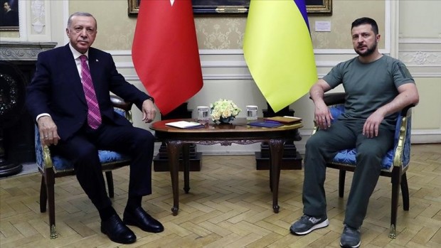 След като говори с Путин, Ердоган обеща на Зеленски помощ за зимата