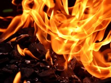63-годишен мъж пострада при пожар в Търговище