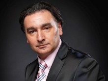 Кой е Мартин Захариев - освен бивш издател на "Плейбой"?