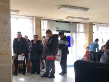 Читател: Хаос в ТЕЛК! Часове чакане, служителите ни крещят и заплашват!