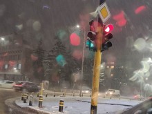 Сняг над София, шофирайте внимателно